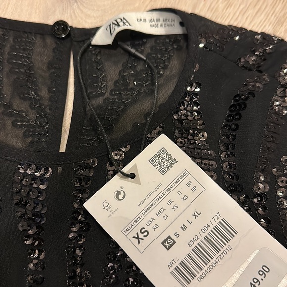 Zara - Picture 2 of 2